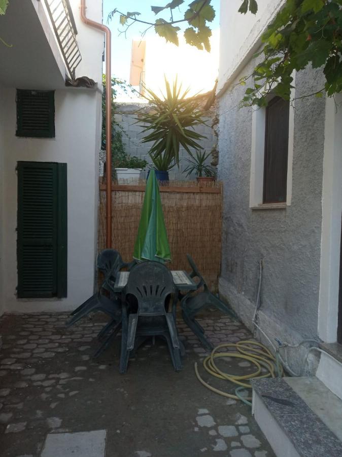 הוילה Holiday House In סיניסקולה מראה חיצוני תמונה